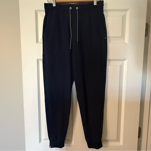 Navy Jogger Scrub Pants - Picture 2 of 5